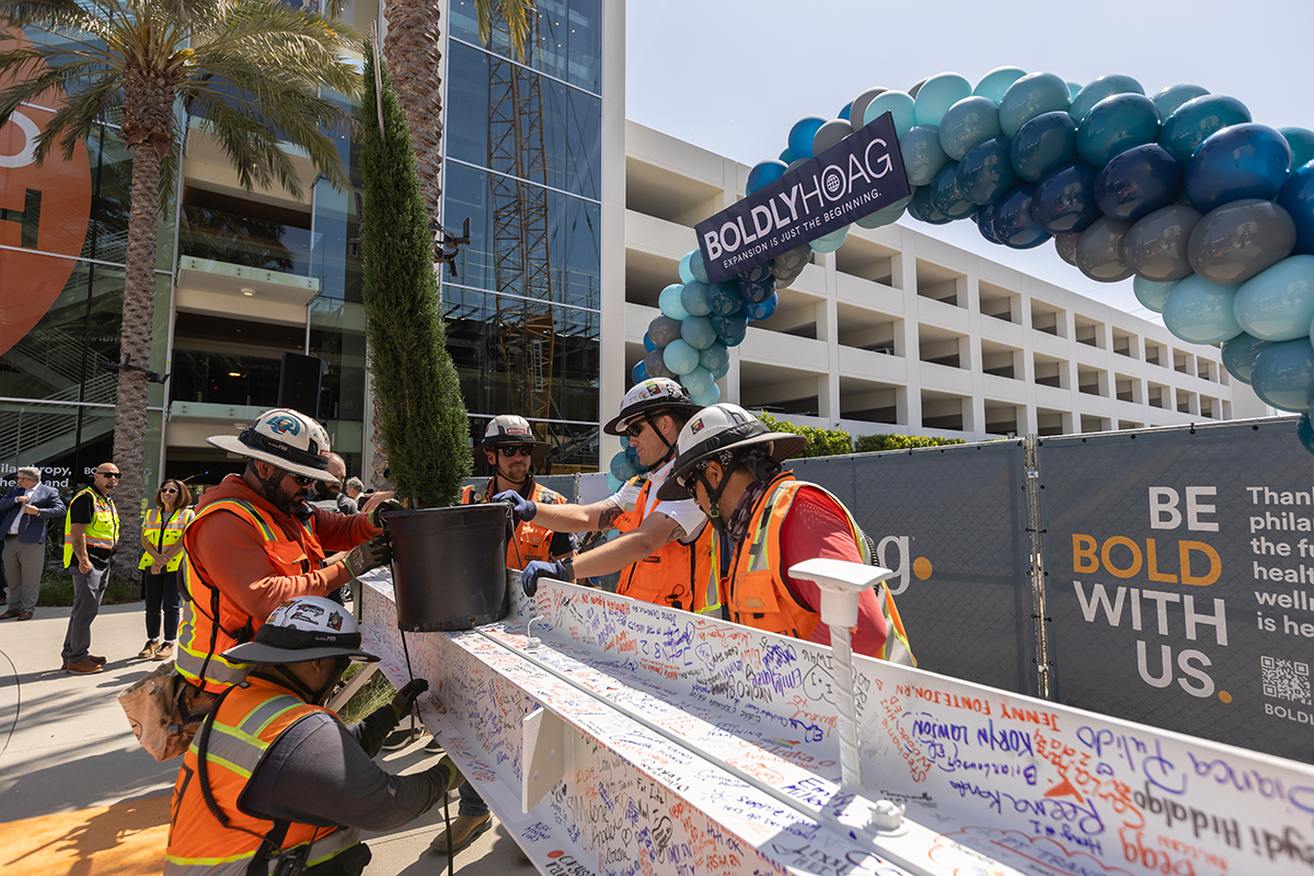 2024_Hoag_Hospital_Foundation_Sun_Family_Campus_Irvine_Beam_Signing_3